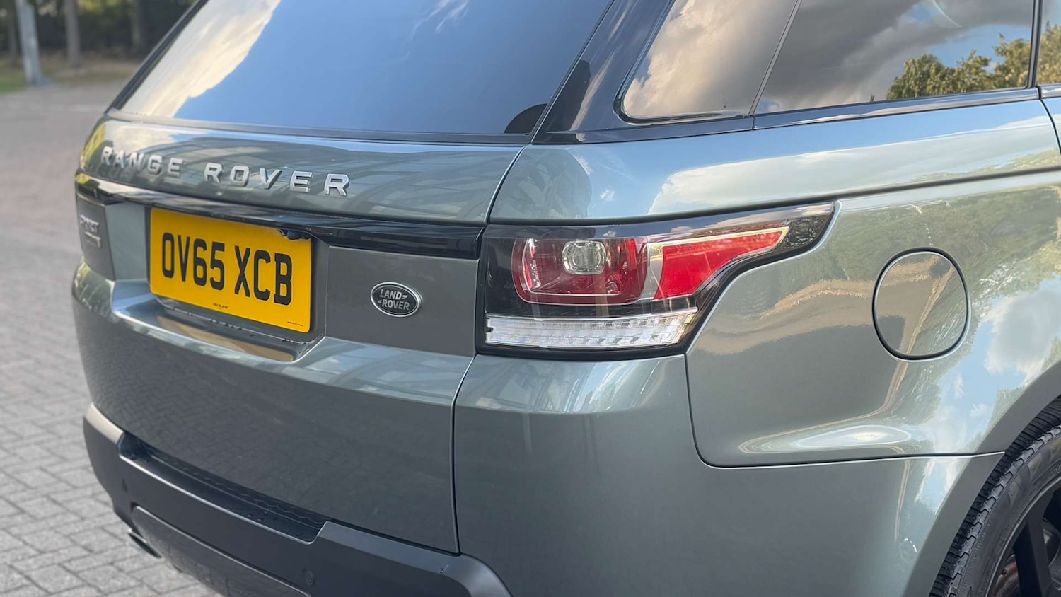 Used Land Rover Range Rover Sport 2015 for sale - 76665405: Photo 15