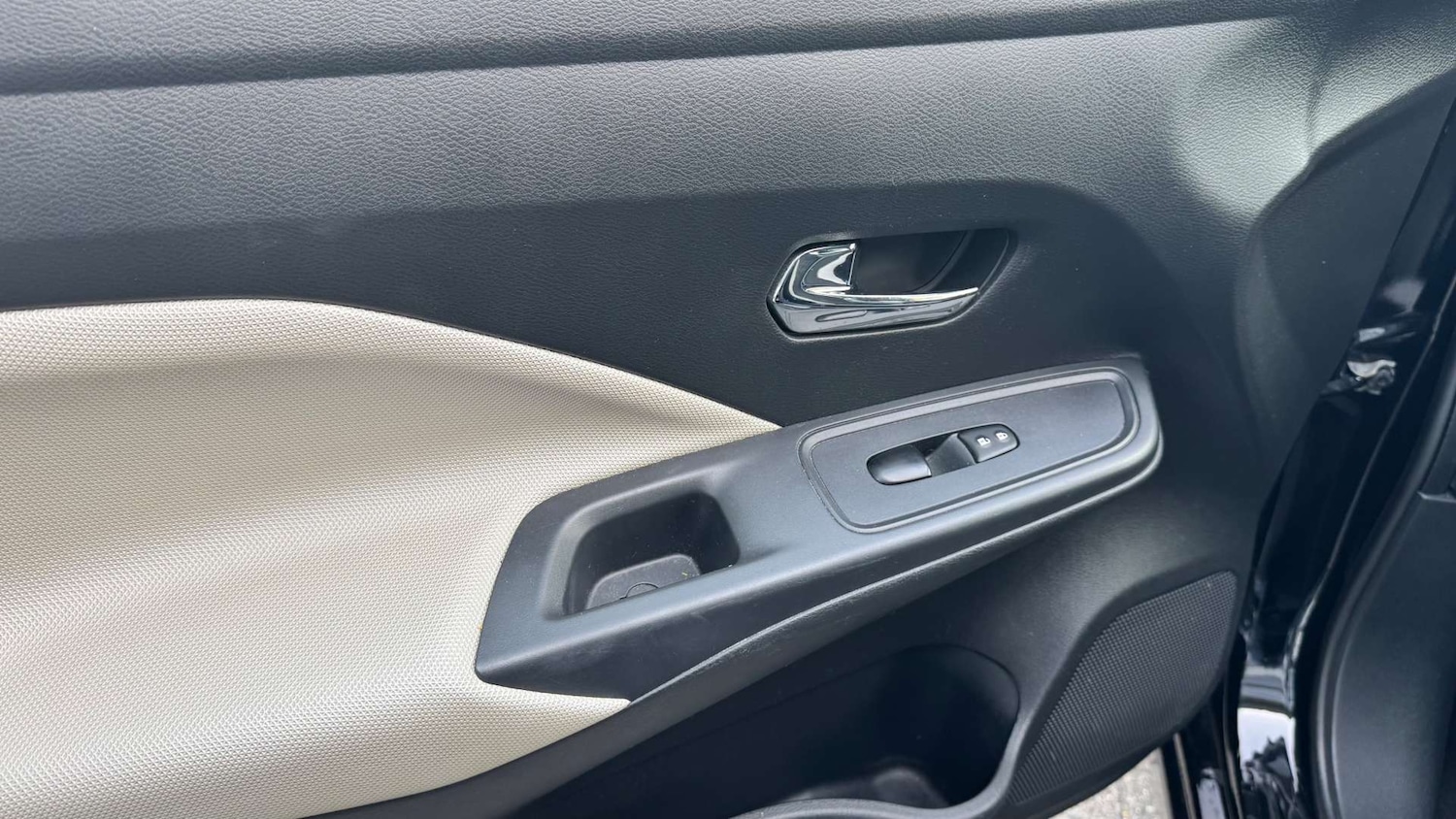 Used Nissan Micra 2017 for sale - 77926993: Photo 18