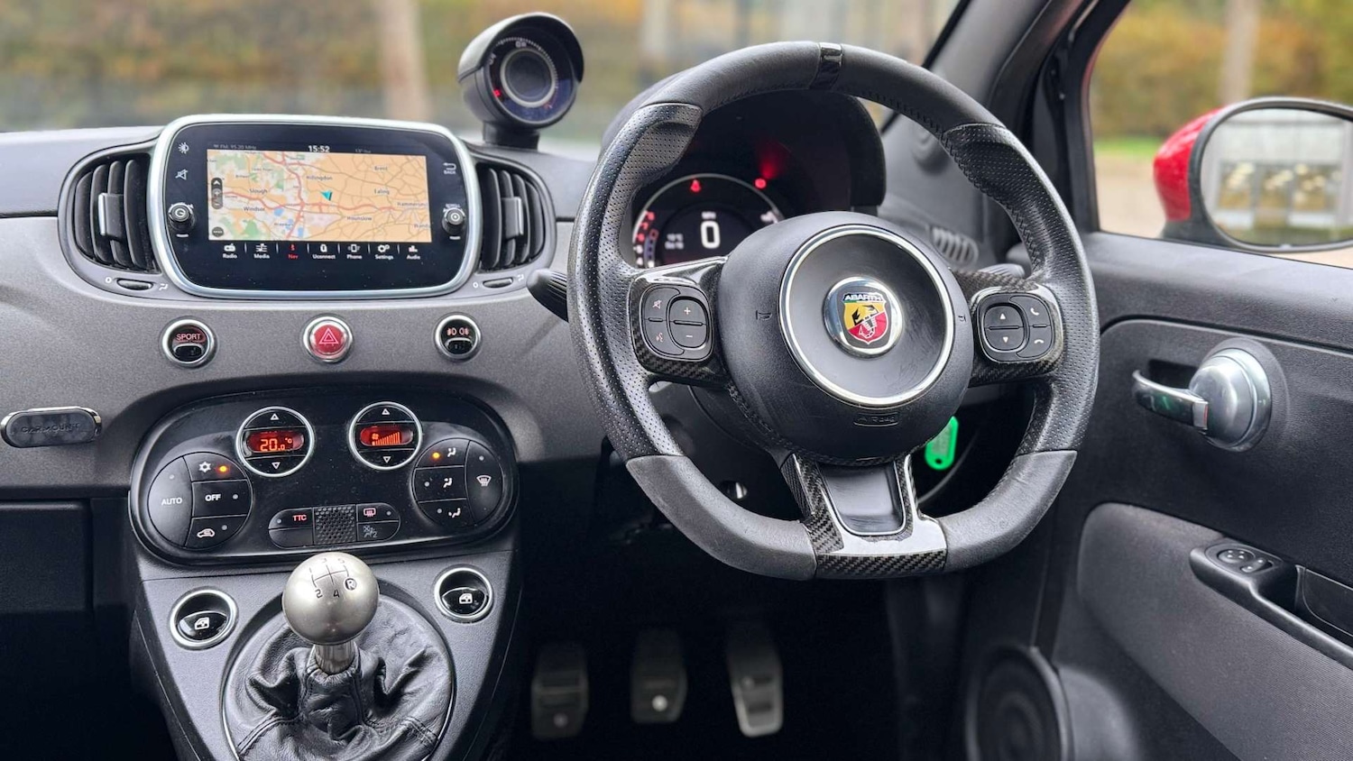 Used Abarth 595 2016 for sale - 76601649: Photo 11