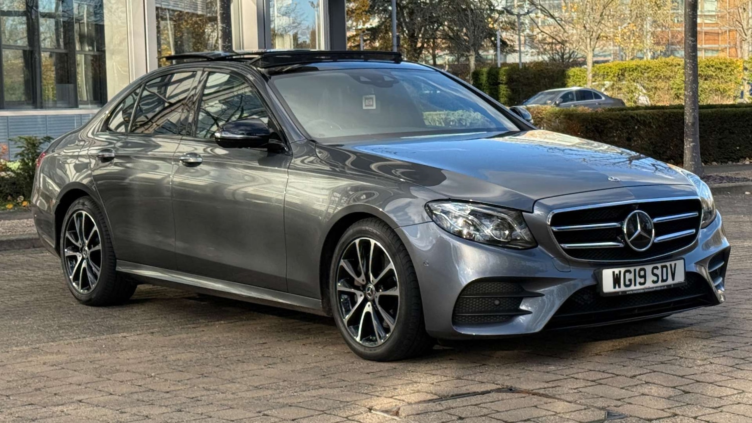 Used Mercedes-Benz E Class 2019 for sale - 76445605: Photo 1