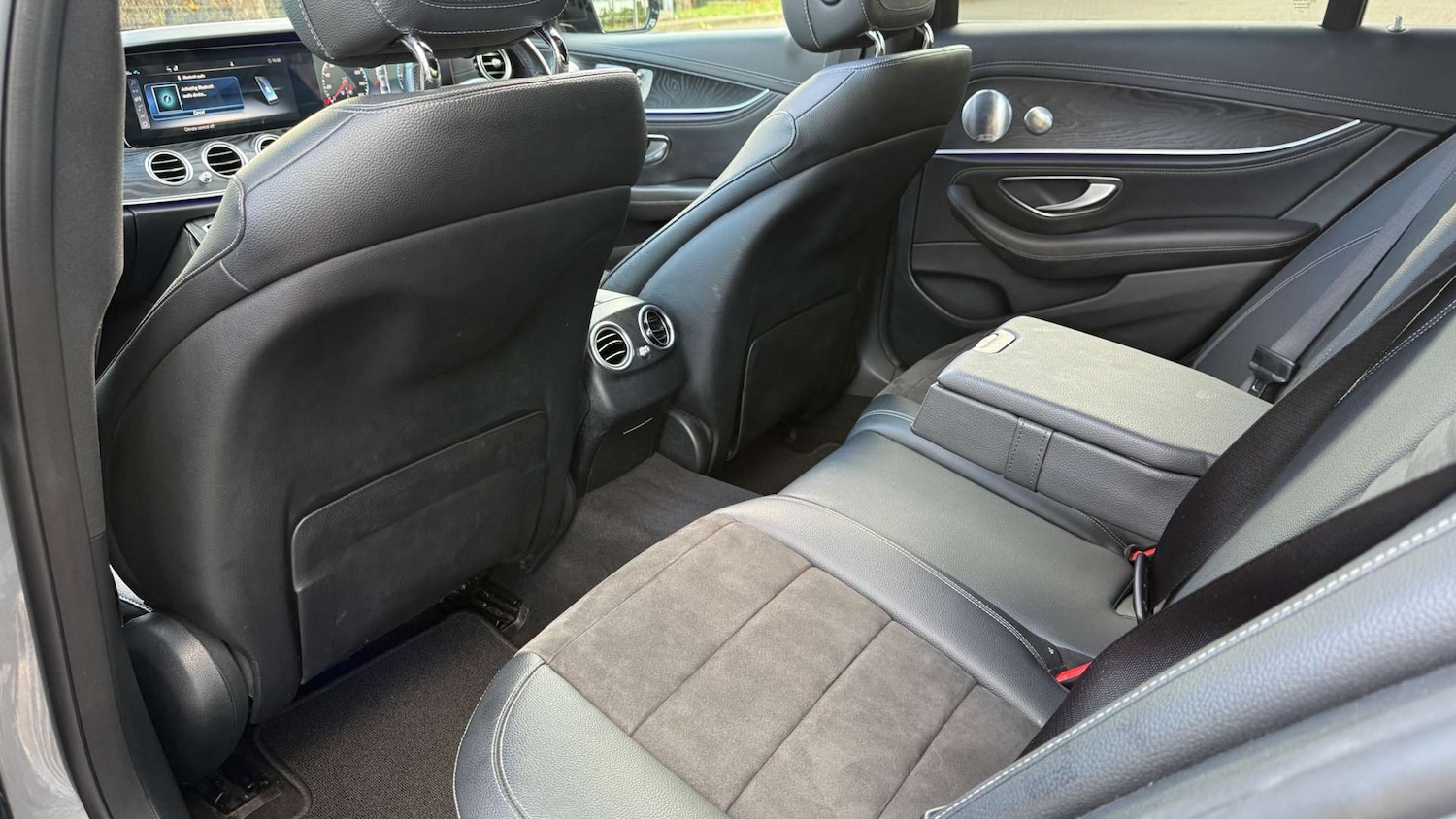 Used Mercedes-Benz E Class 2019 for sale - 76445605: Photo 22