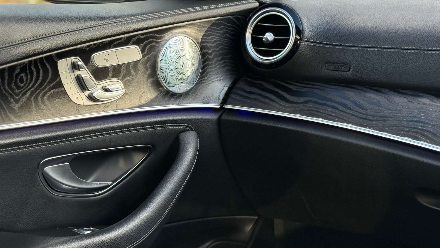 Used Mercedes-Benz E Class 2019 for sale - 76445605: Photo 29