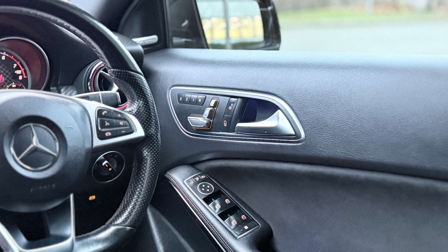 Used Mercedes-Benz A-Class 2016 for sale - 76840338: Photo 32