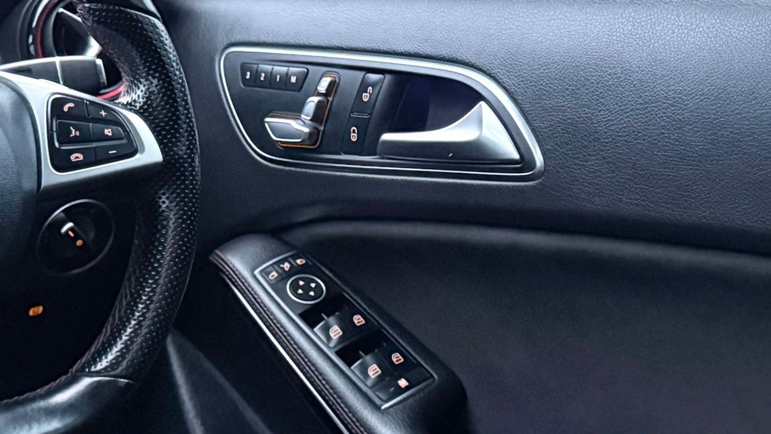 Used Mercedes-Benz A-Class 2016 for sale - 76840338: Photo 37