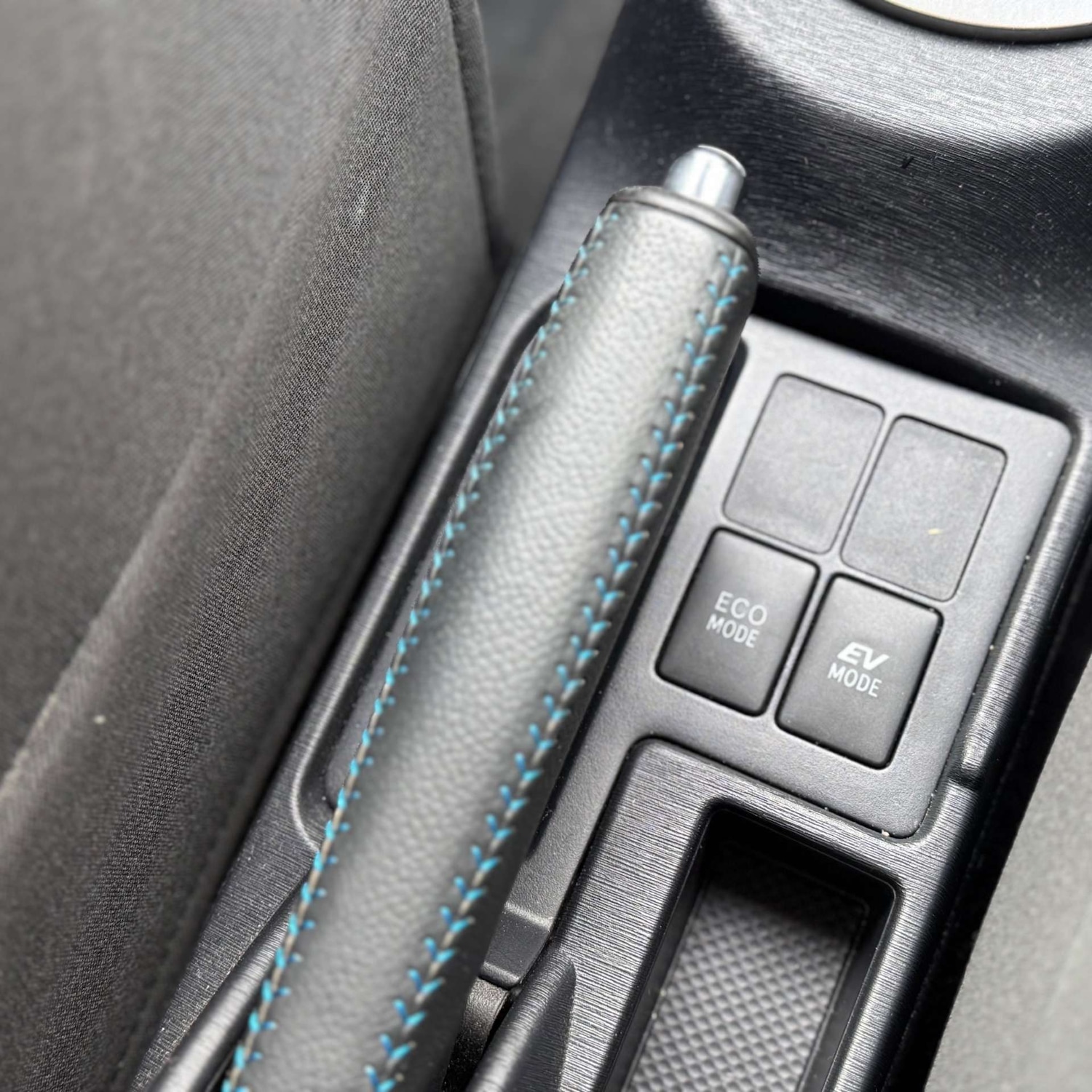 Used Toyota Yaris 2013 for sale - 77303967: Photo 22