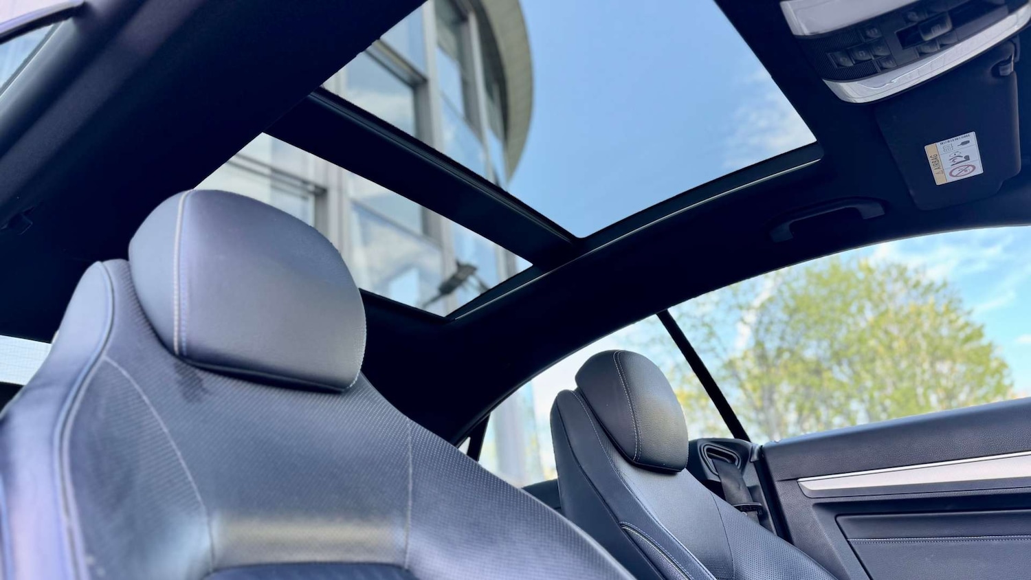 Used Mercedes-Benz E Class 2016 for sale - 78145492: Photo 15