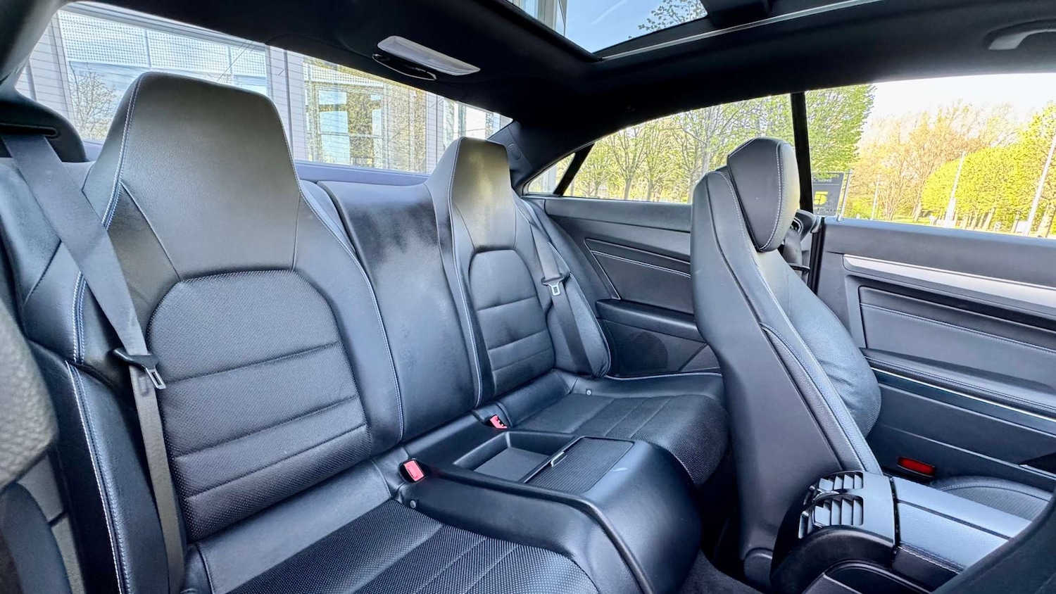 Used Mercedes-Benz E Class 2016 for sale - 78145492: Photo 18