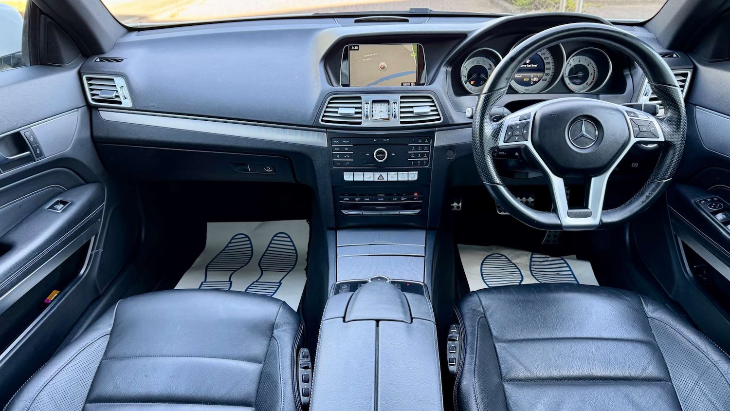 Used Mercedes-Benz E Class 2016 for sale - 78145492: Photo 2