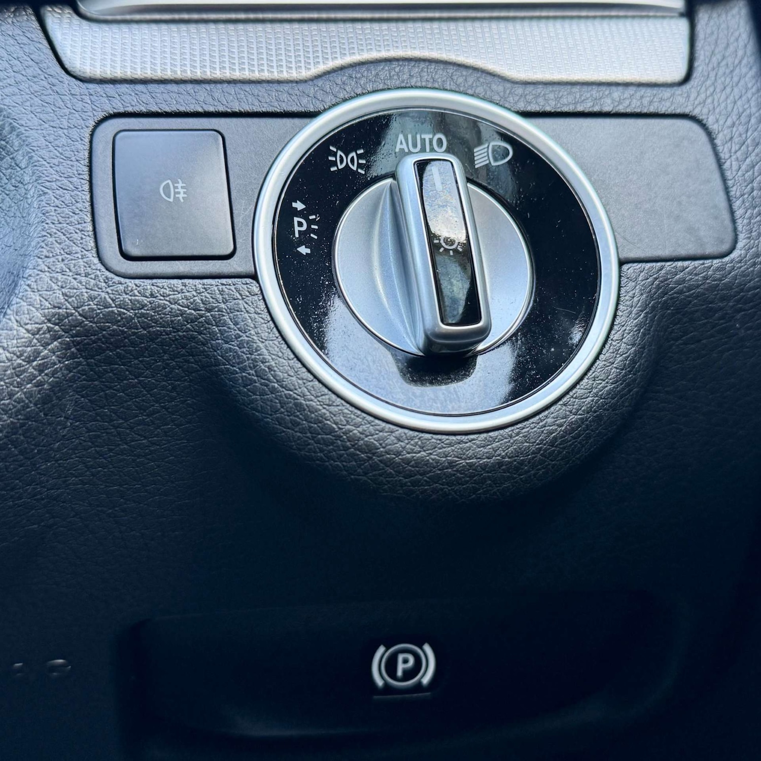 Used Mercedes-Benz E Class 2016 for sale - 78145492: Photo 27