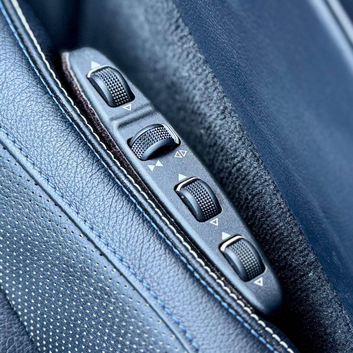 Used Mercedes-Benz E Class 2016 for sale - 78145492: Photo 31