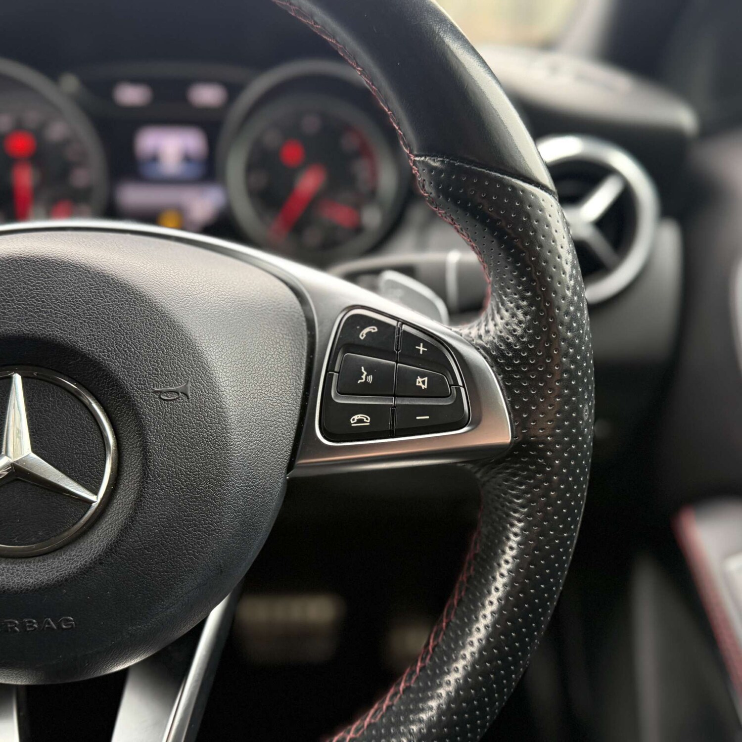 Used Mercedes-Benz GLA 2017 for sale - 77594796: Photo 43