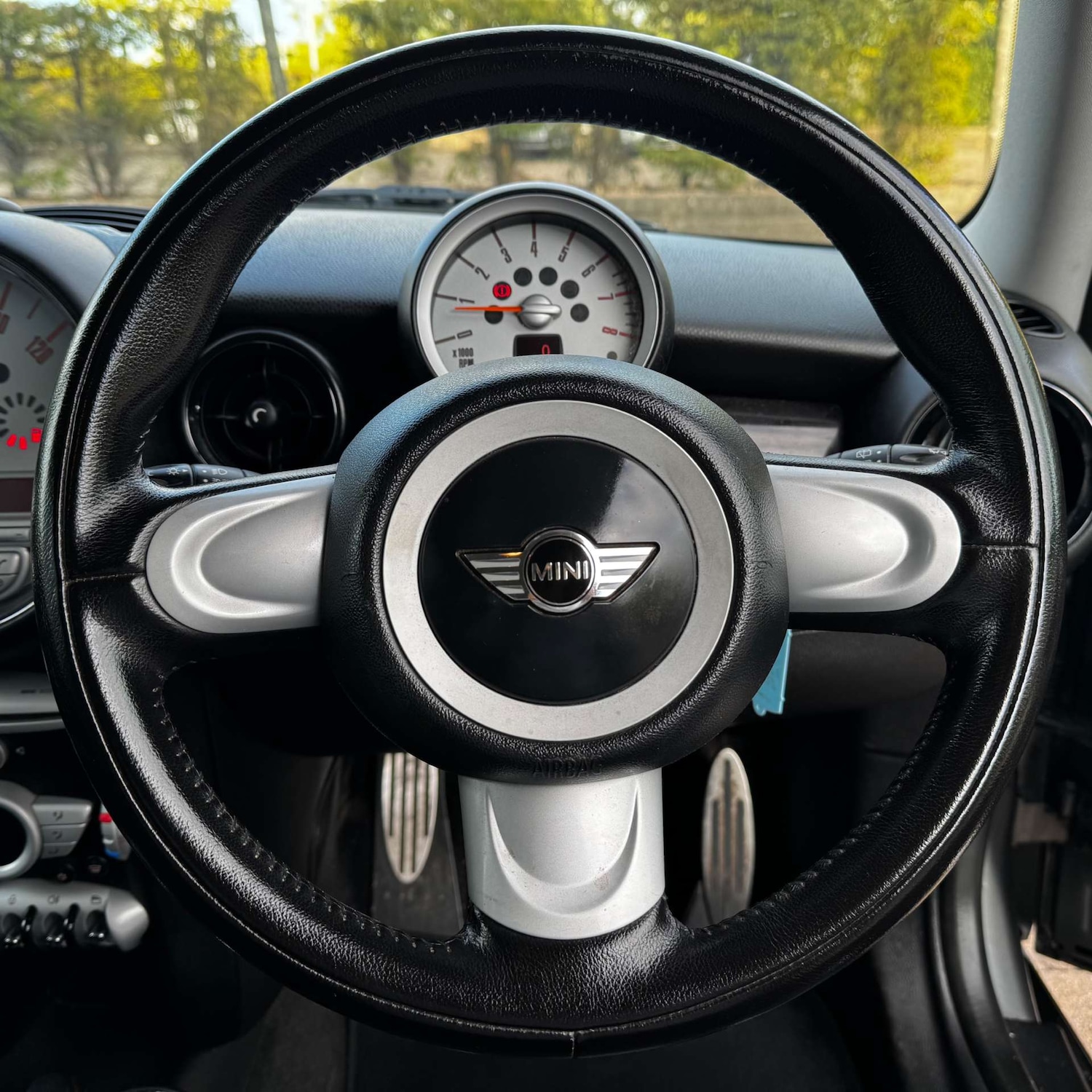 Used MINI Hatch 2010 for sale - 76395525: Photo 24