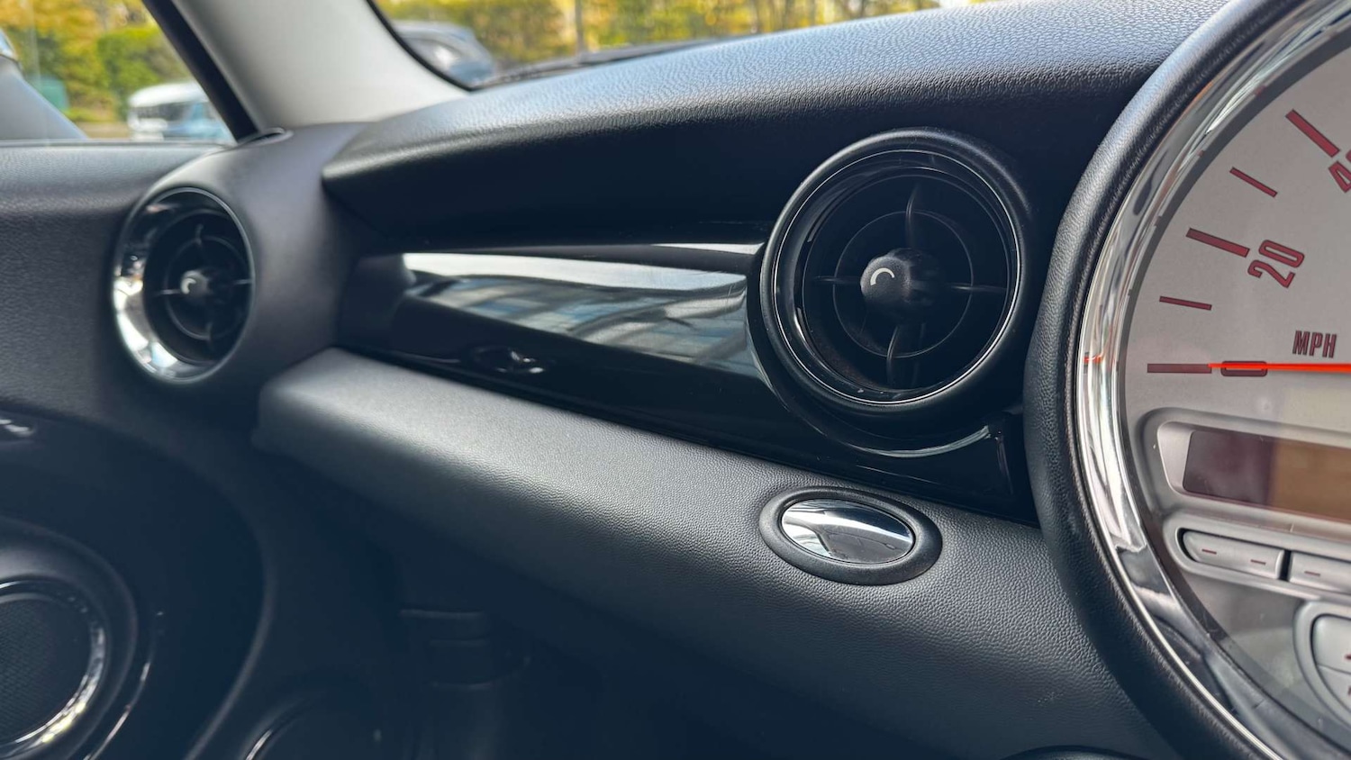 Used MINI Hatch 2010 for sale - 76395525: Photo 31