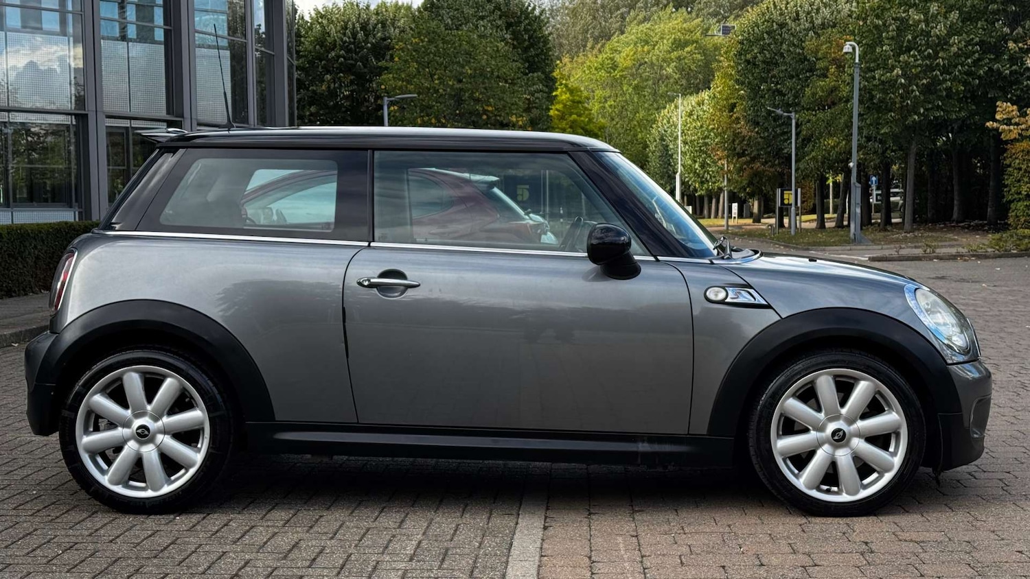 Used MINI Hatch 2010 for sale - 76395525: Photo 6