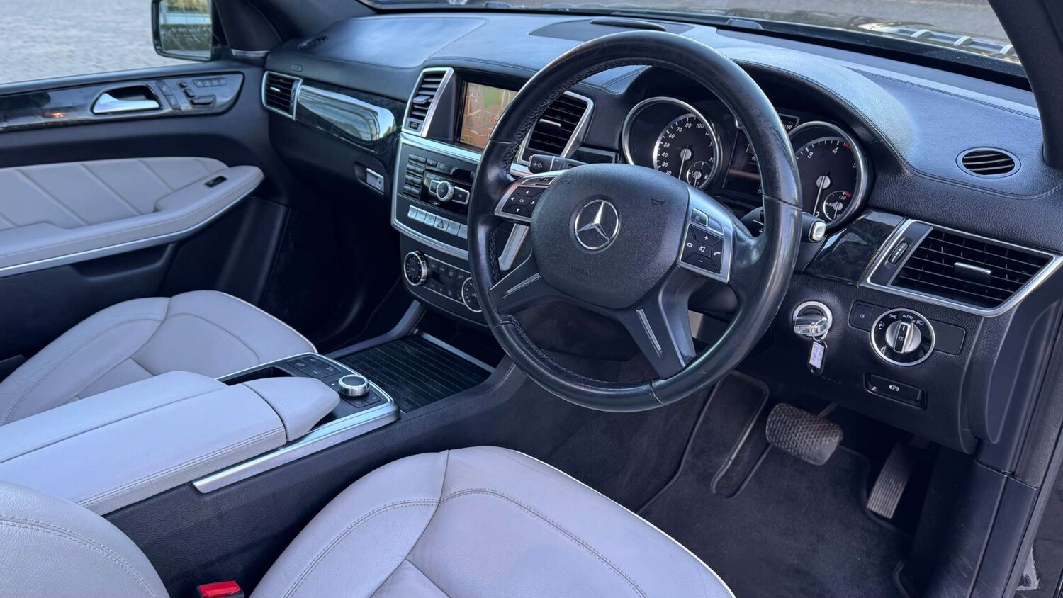 Used Mercedes-Benz GL Class 2013 for sale - 78213854: Photo 17