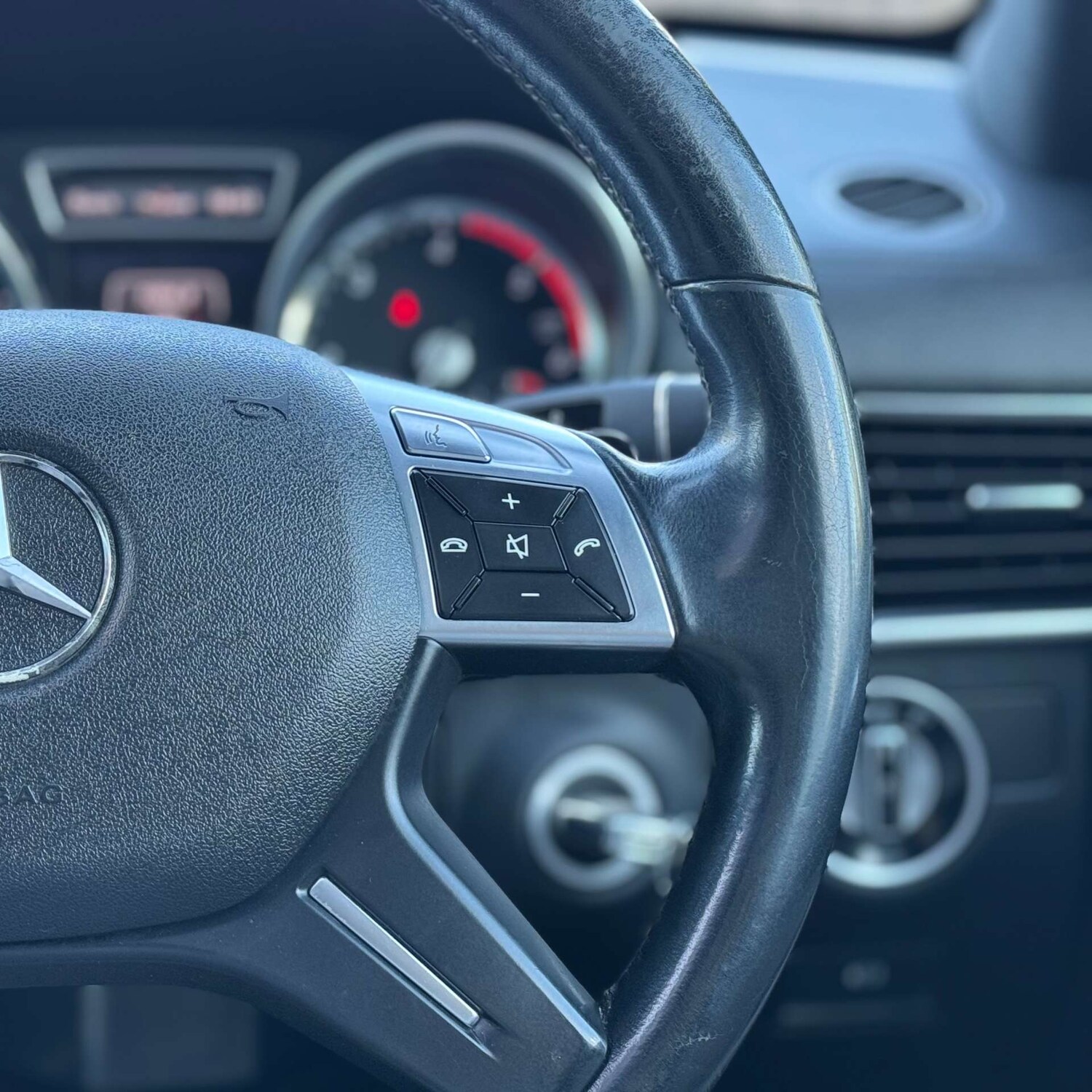 Used Mercedes-Benz GL Class 2013 for sale - 78213854: Photo 32