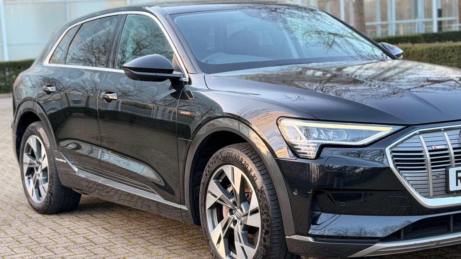 Used Audi e-tron 2020 for sale - 77660288: Photo 7
