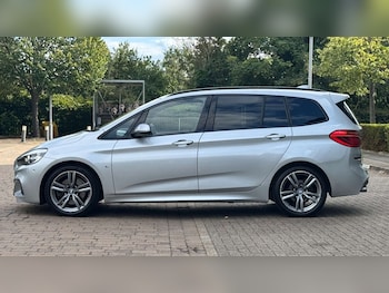 Used BMW 2 Series 2016 for sale - 75713564: Photo