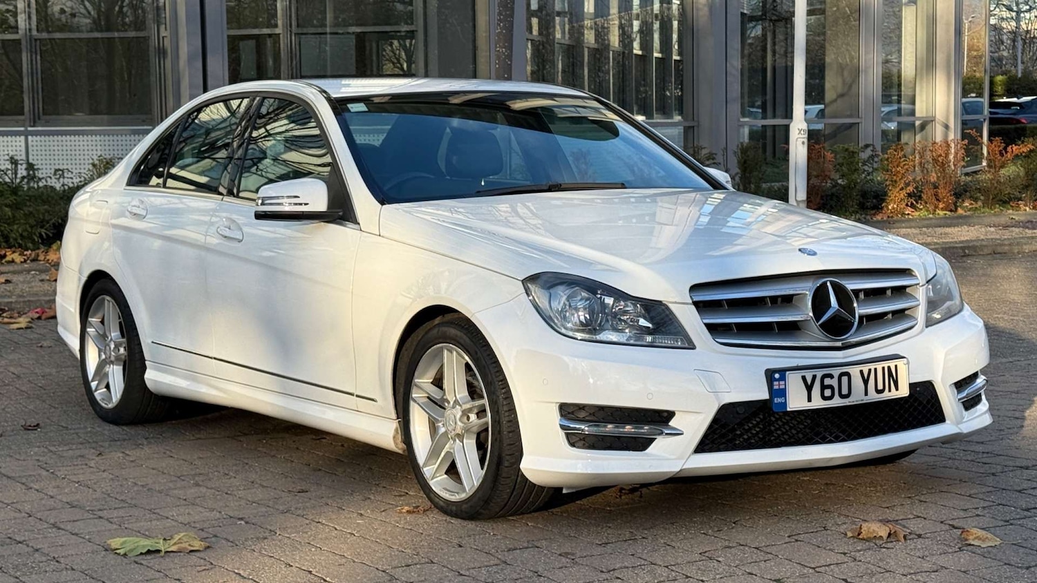 Used Mercedes-Benz C Class 2013 for sale - 76604245: Photo 1