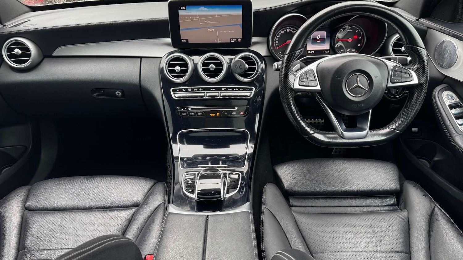 Used Mercedes-Benz C Class 2016 for sale - 76407046: Photo 2