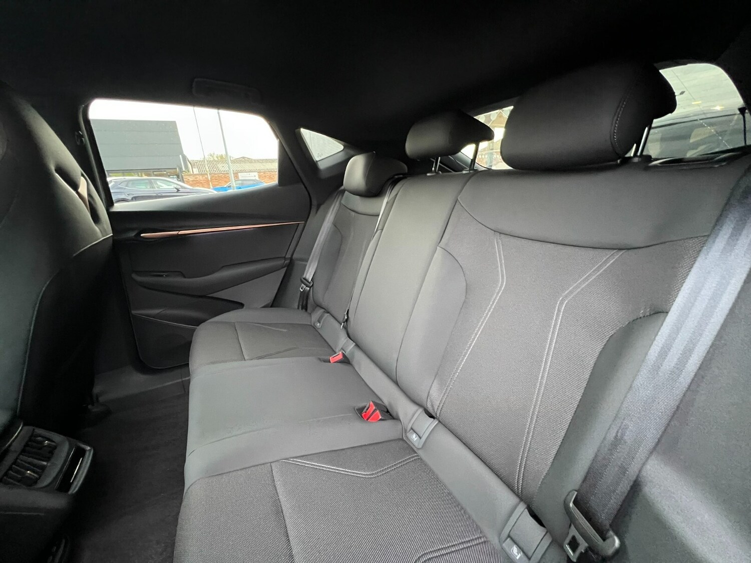 Used Cupra Tavascan 2025 for sale - 76766181: Photo 15