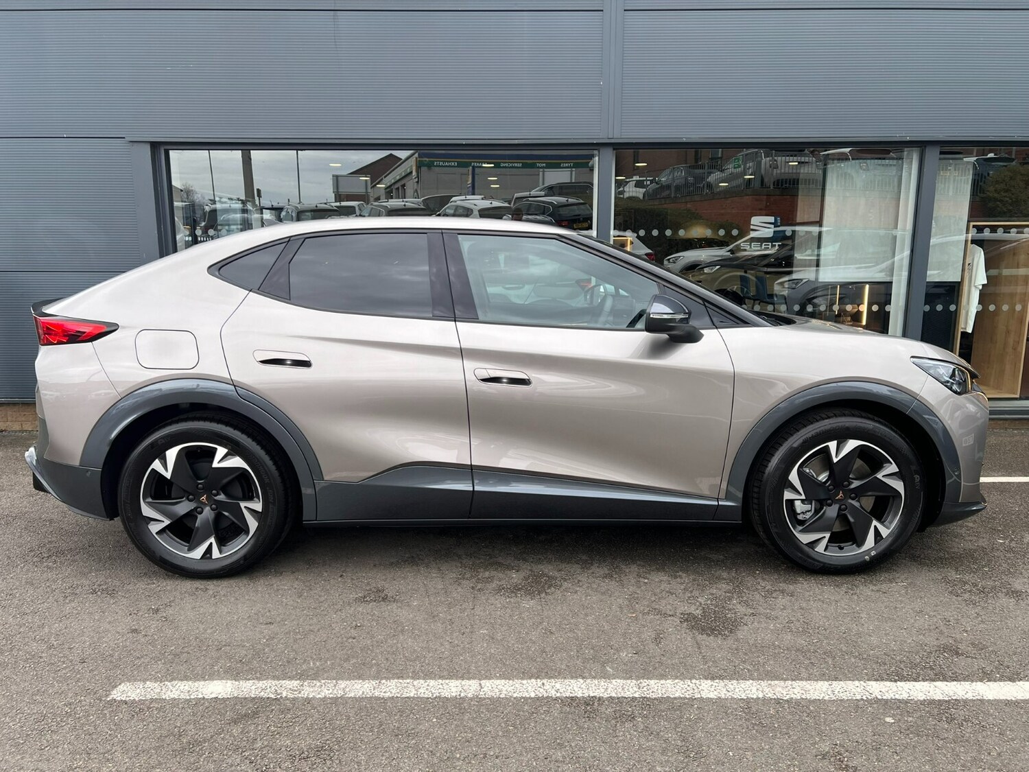 Used Cupra Tavascan 2025 for sale - 76766181: Photo 65