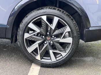 Used Cupra Formentor undefined for sale - 76999389: Photo