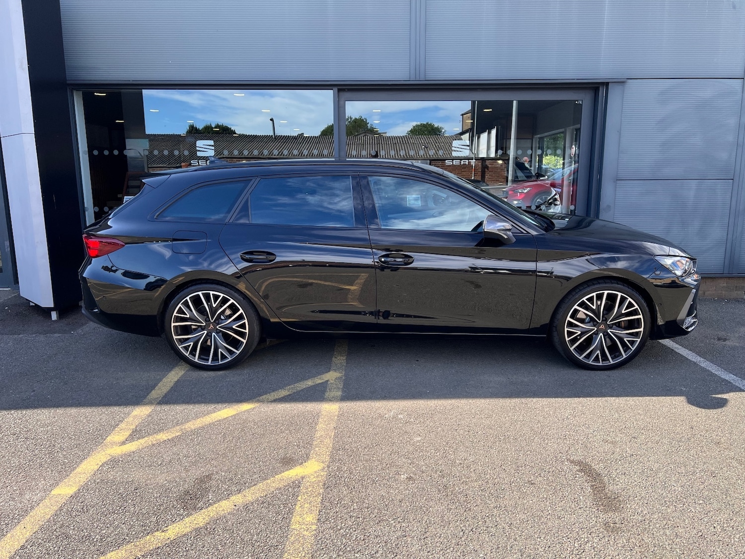 Used Cupra Leon 2025 for sale - 76523597: Photo 4