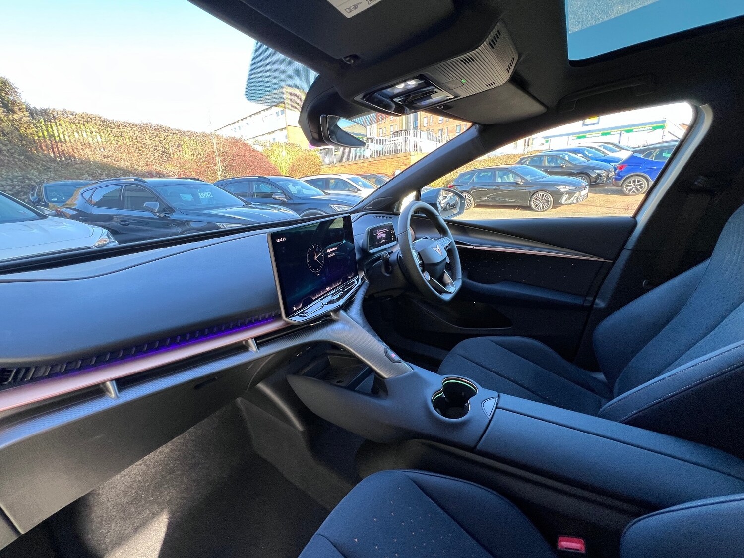 Used Cupra Tavascan 2025 for sale - 76773132: Photo 41