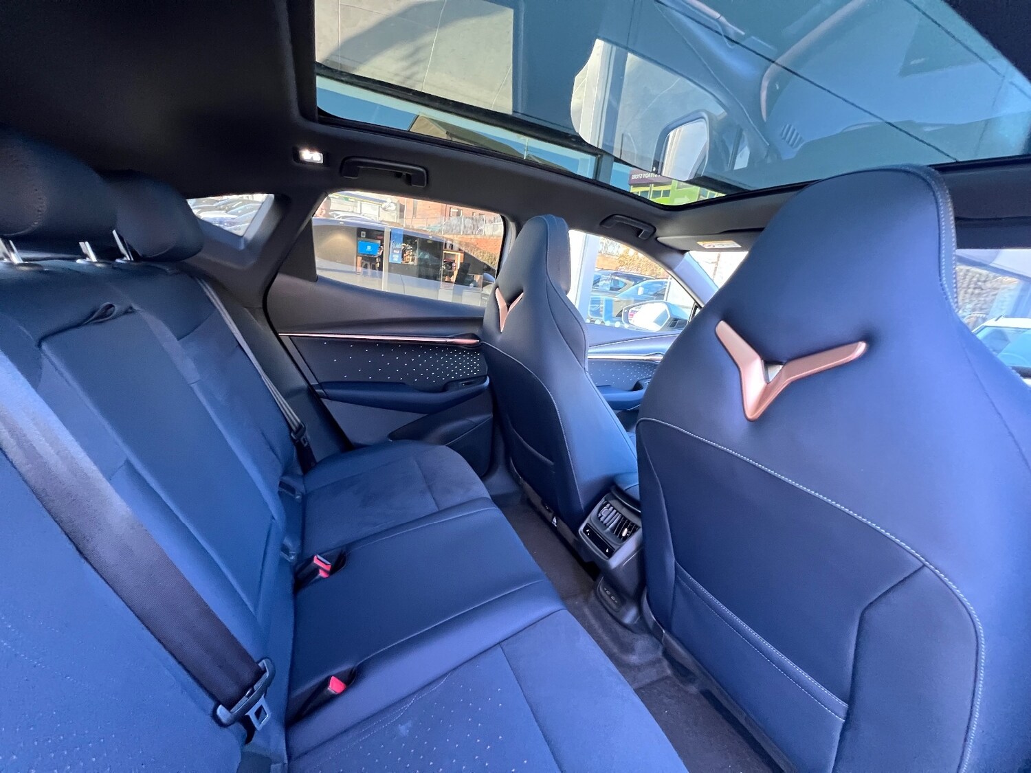 Used Cupra Tavascan 2025 for sale - 76773132: Photo 43