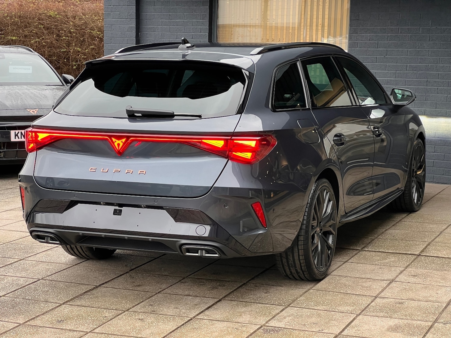 Used Cupra Leon for sale - 77648077: Photo 2