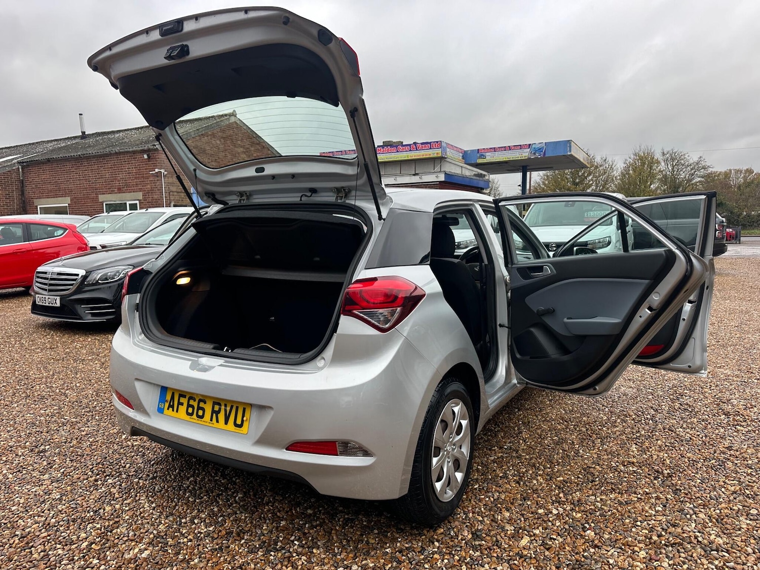 Used Hyundai i20 2016 for sale - 76688828: Photo 23