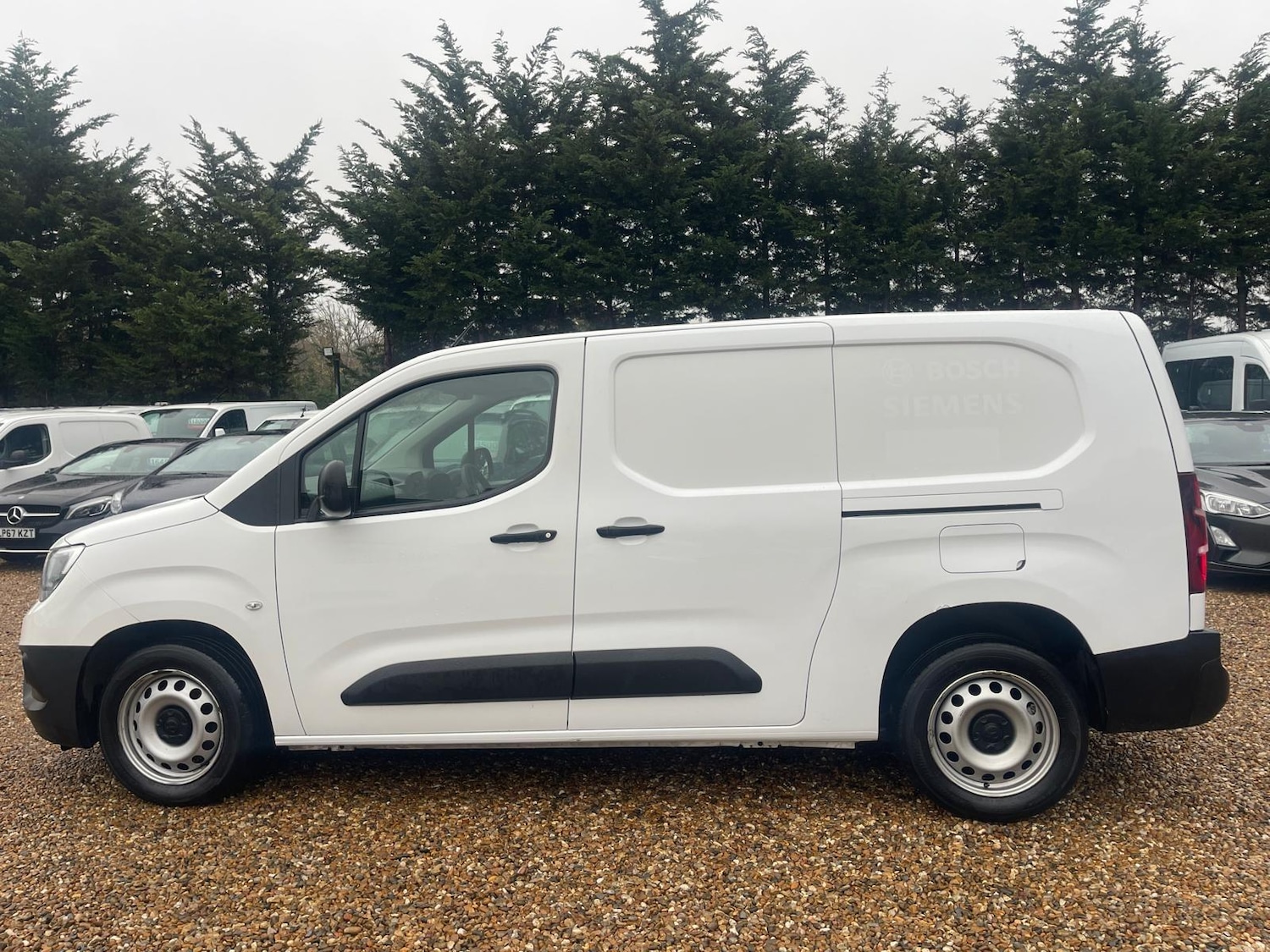 Used Vauxhall Combo 2020 for sale - 77738764: Photo 2