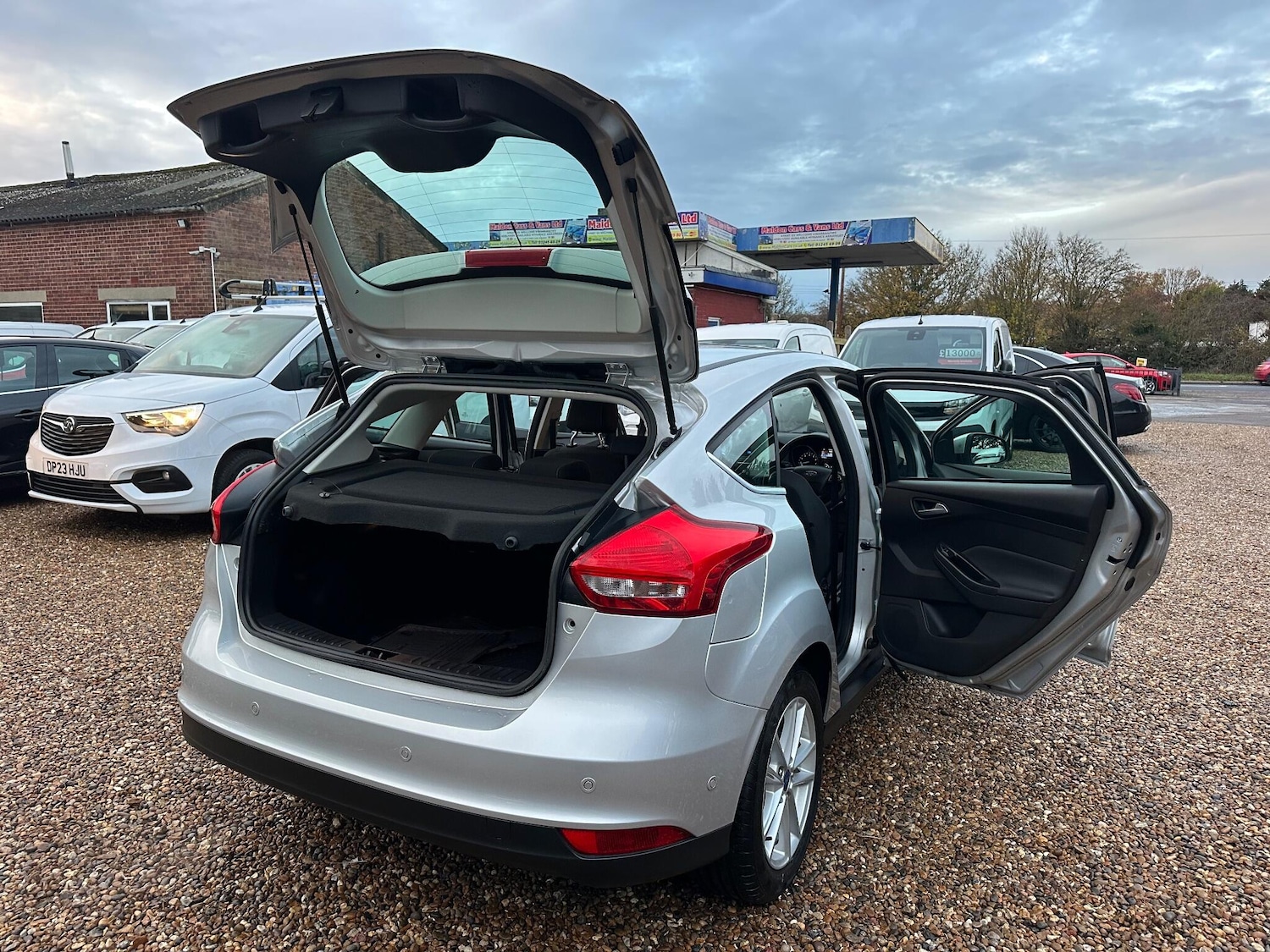 Used Ford Focus 2015 for sale - 76801962: Photo 22