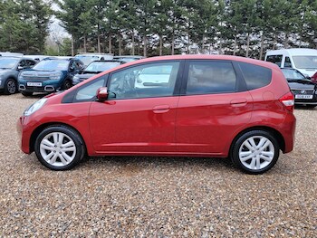 Used Honda Jazz 2015 for sale - 77253750: Photo