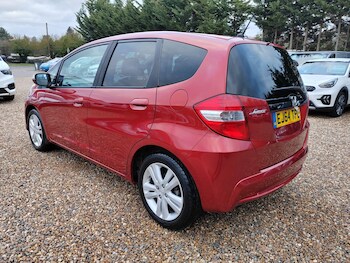 Used Honda Jazz 2015 for sale - 77253750: Photo