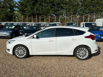 Used Ford Focus 2017 for sale - 74935806: Photo