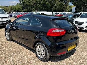Used Kia Rio 2015 for sale - 79107397: Photo