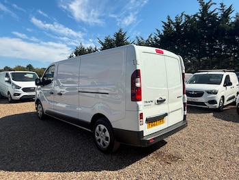 Used Renault Trafic 2023 for sale - 79212838: Photo