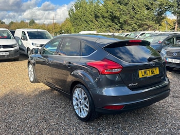 Used Ford Focus 2017 for sale - 76409613: Photo
