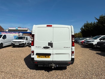 Used Renault Trafic 2023 for sale - 79348460: Photo