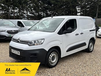 Used Citroen Berlingo 2022 for sale - 79669934: Photo
