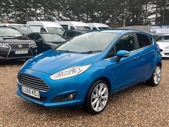 Used Ford Fiesta 2016 for sale - 76714989: Photo