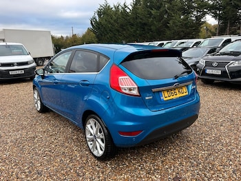 Used Ford Fiesta 2016 for sale - 76714989: Photo