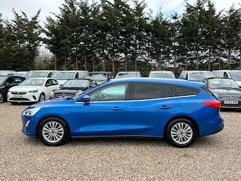 Used Ford Focus 2019 for sale - 77839093: Photo