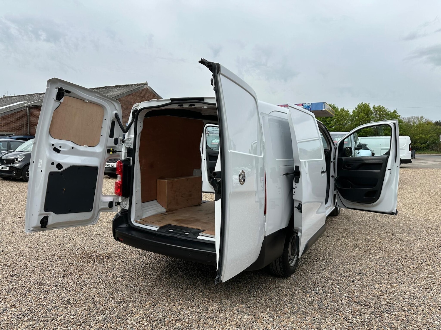 Used Vauxhall Vivaro 2023 for sale - 78185766: Photo 24