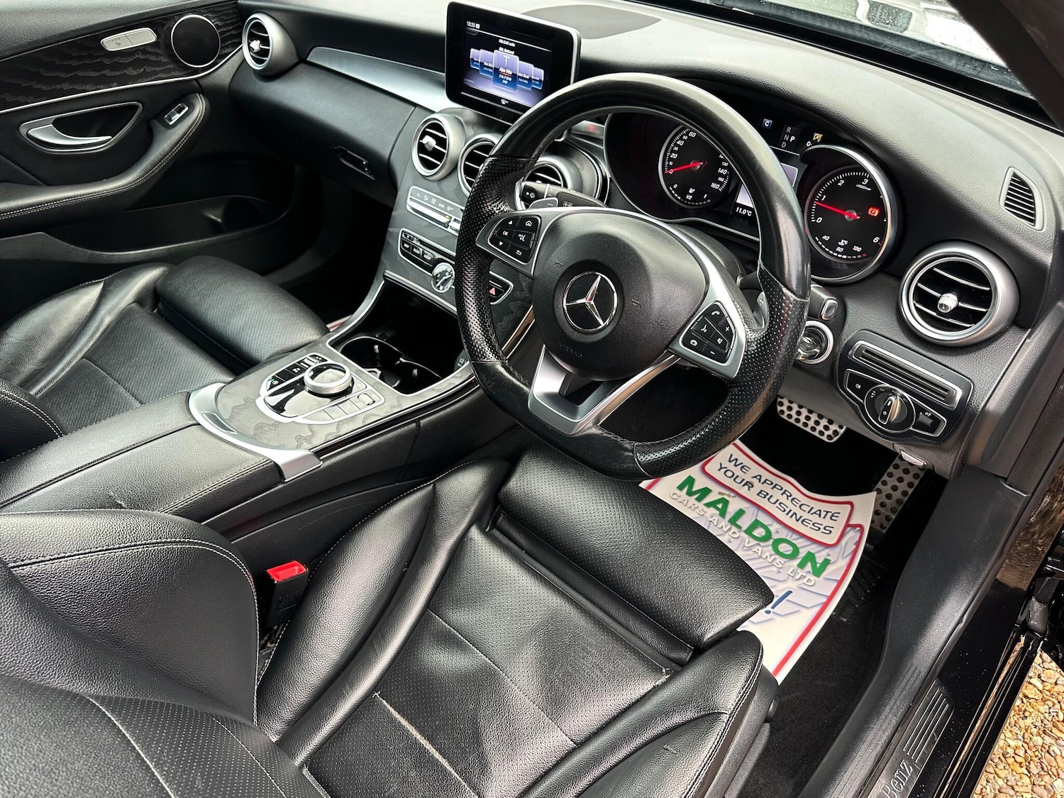 Used Mercedes-Benz C Class 2018 for sale - 76801081: Photo 9