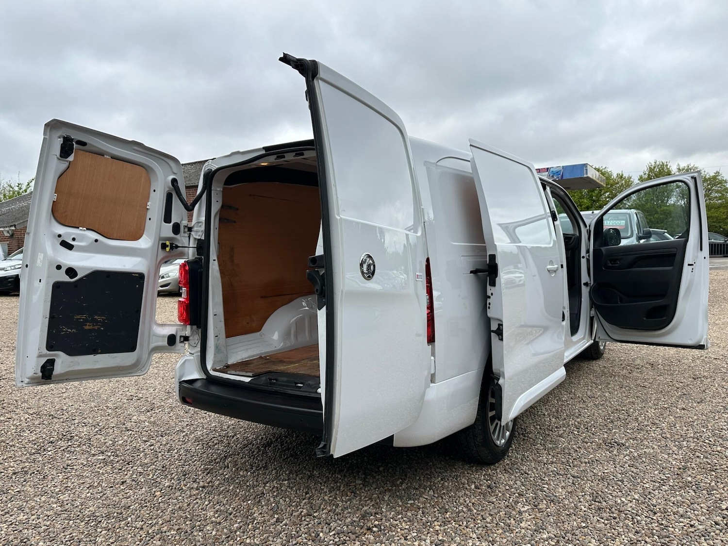 Used Vauxhall Vivaro 2023 for sale - 78185273: Photo 25