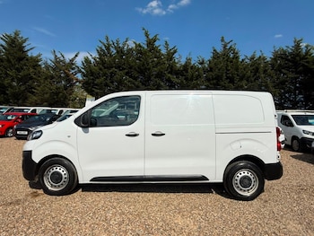 Used Vauxhall Vivaro 2023 for sale - 79317030: Photo