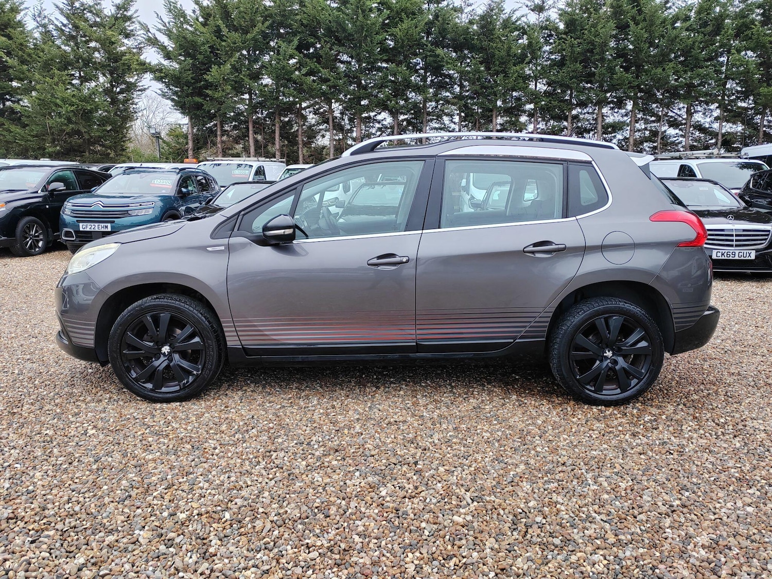 Used Peugeot 2008 2015 for sale - 77066635: Photo 2